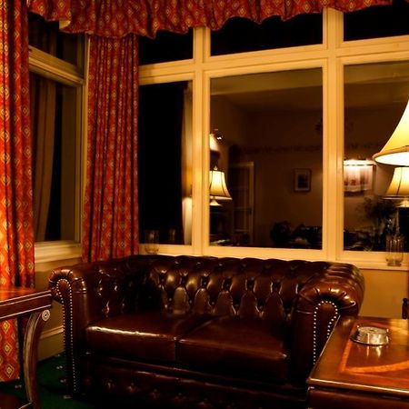 Glen Lui Hotel บัลลาเทอร์ ภายนอก รูปภาพ