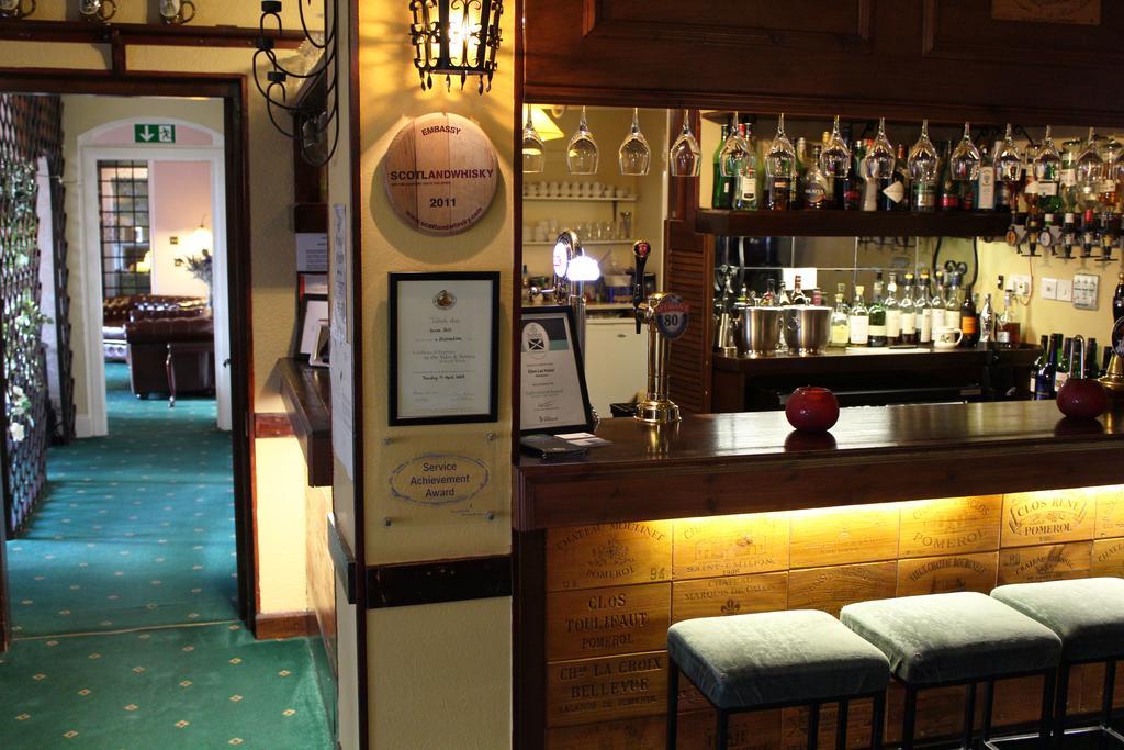 Glen Lui Hotel บัลลาเทอร์ ภายนอก รูปภาพ