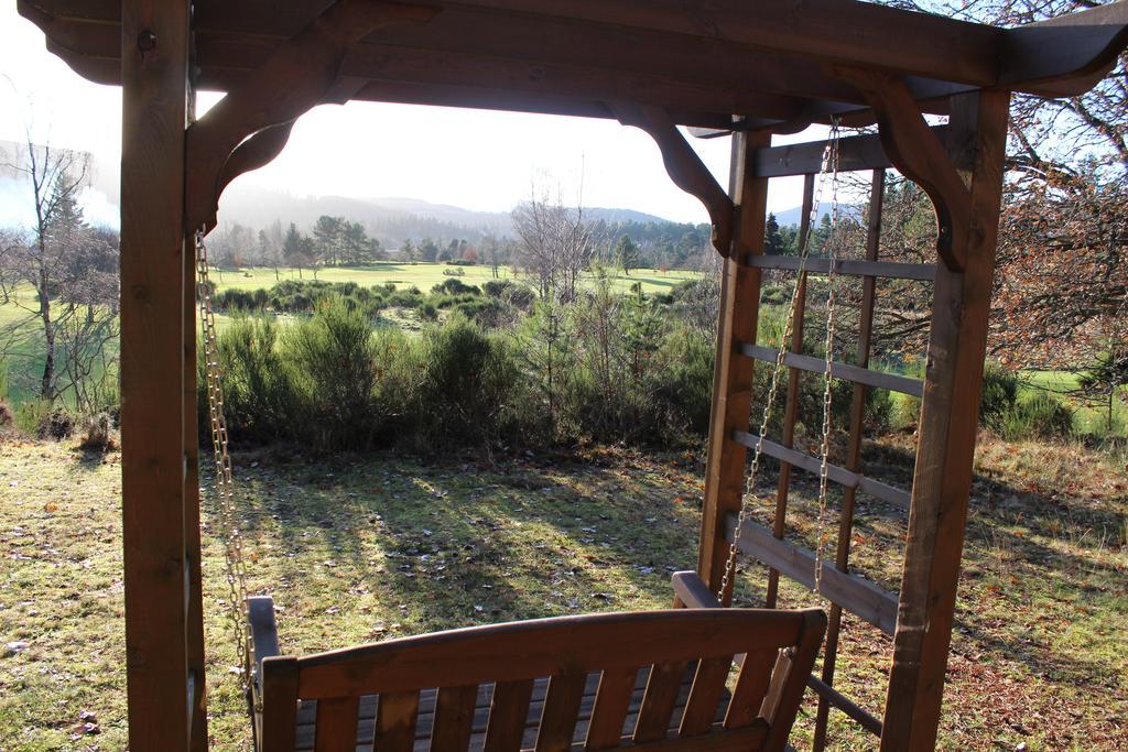 Glen Lui Hotel บัลลาเทอร์ ภายนอก รูปภาพ
